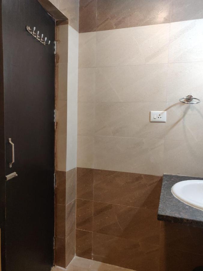 Studio Apartment By Leela Homes Arpora Exterior foto